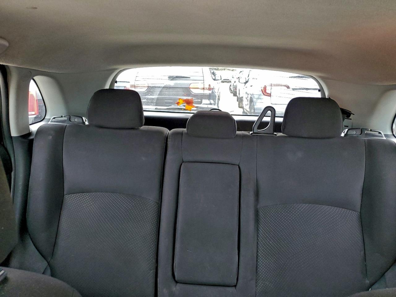 MITSUBISHI OUTLANDER ES