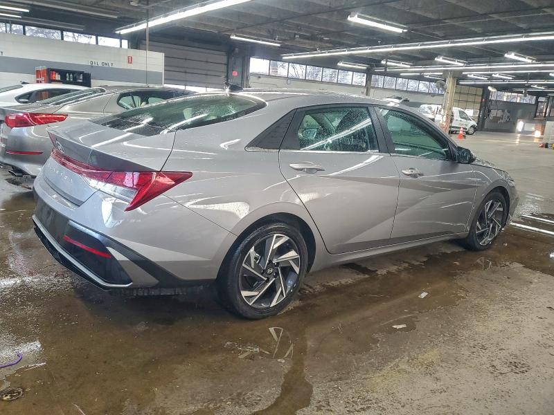 2025 HYUNDAI ELANTRA SE #3312678218
