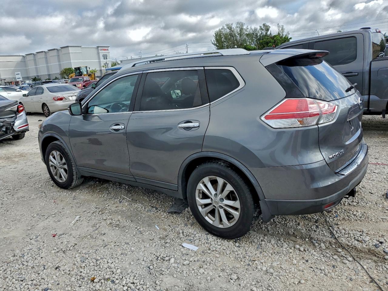 NISSAN ROGUE S