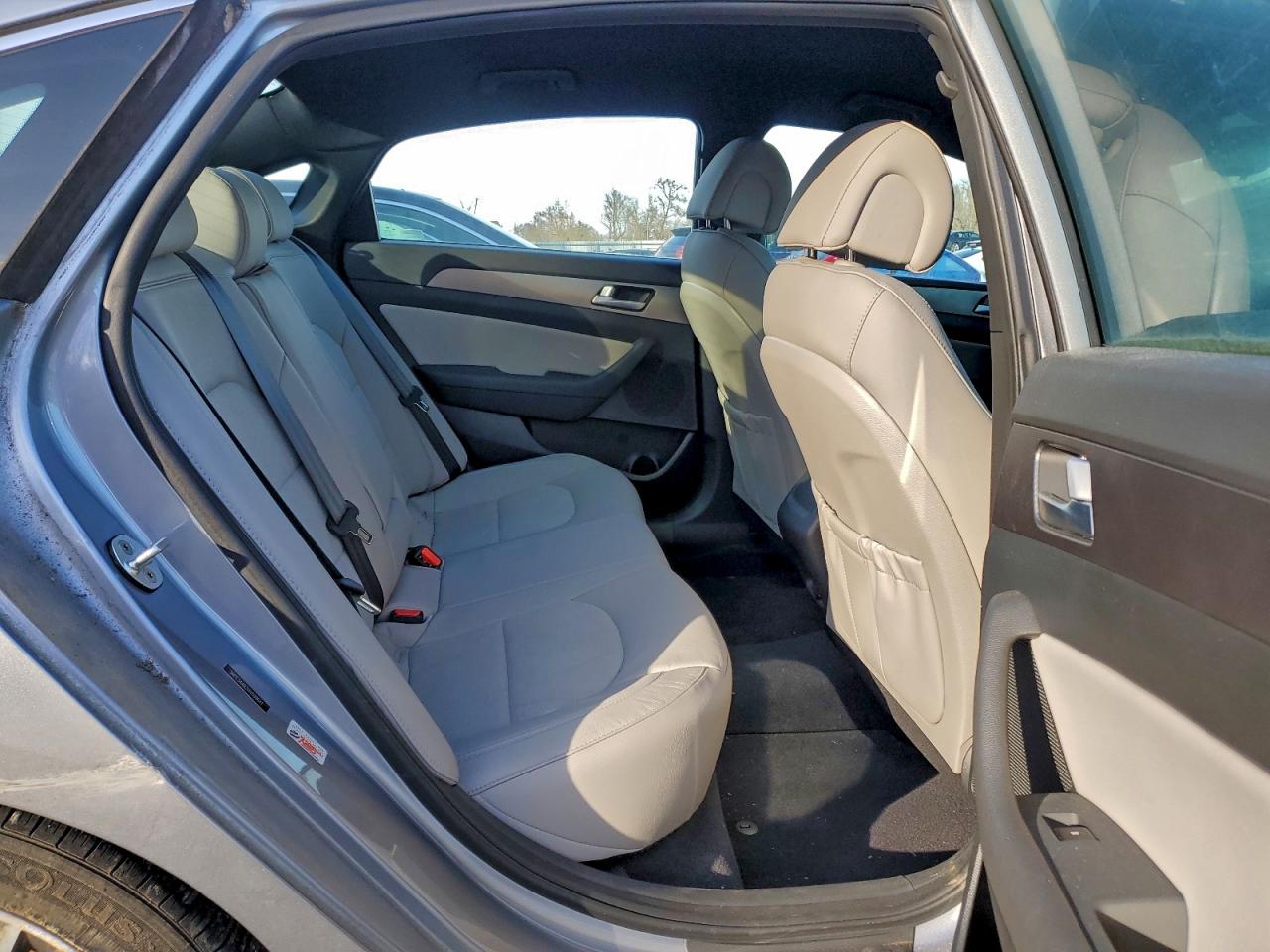 HYUNDAI SONATA SPORT