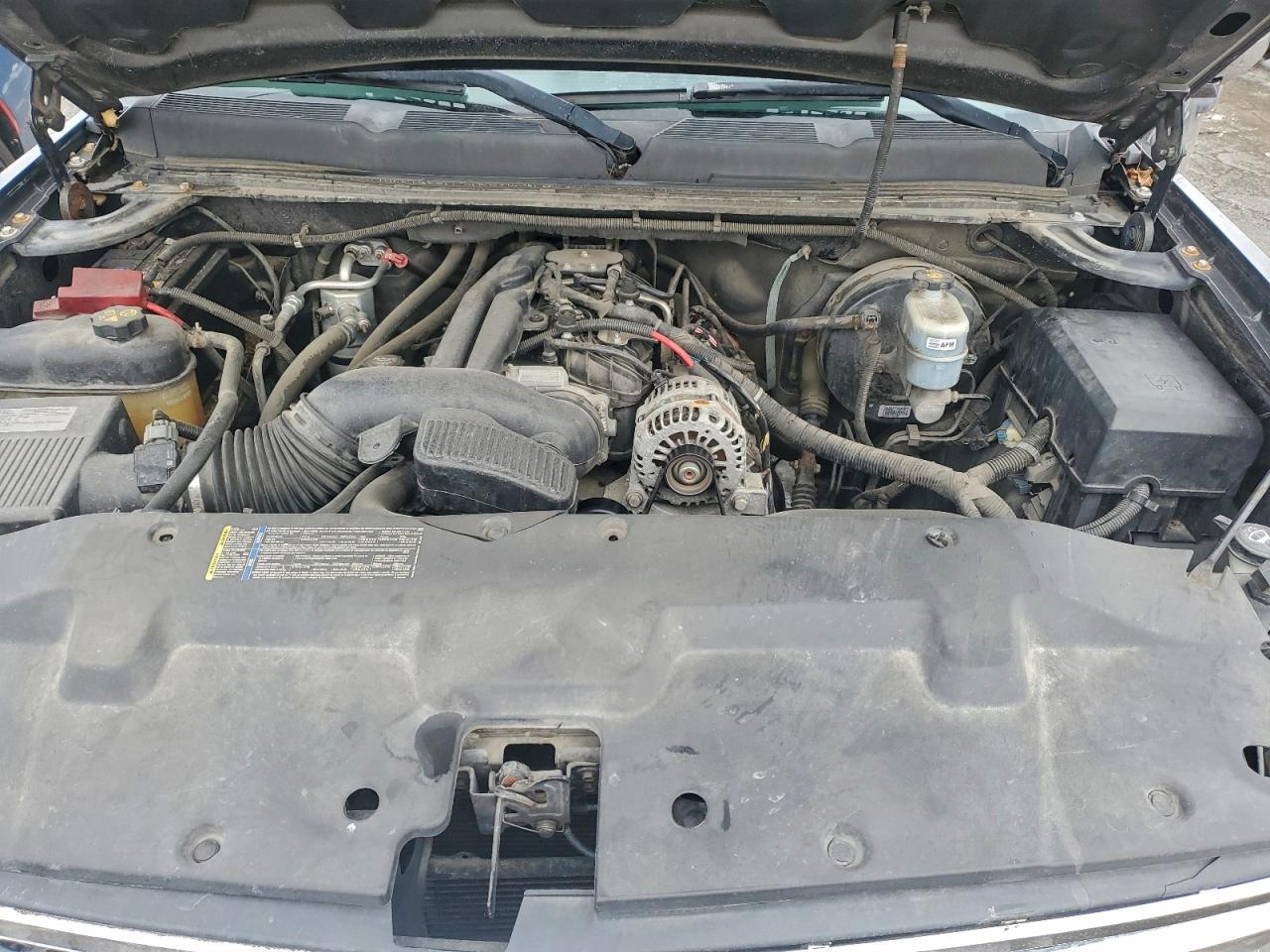 CHEVROLET SILVERADO C1500 LT