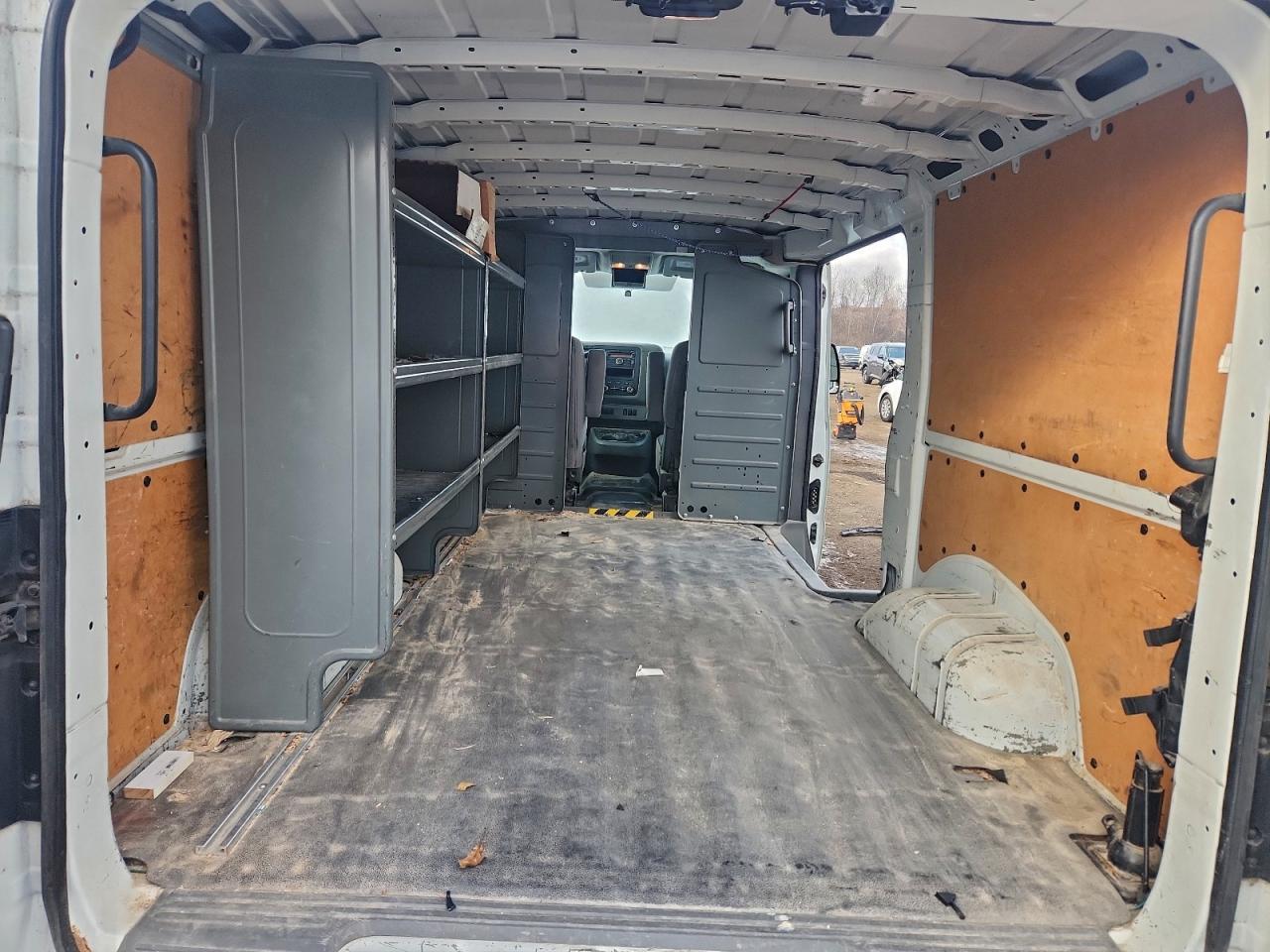 NISSAN NV1500 1500 S