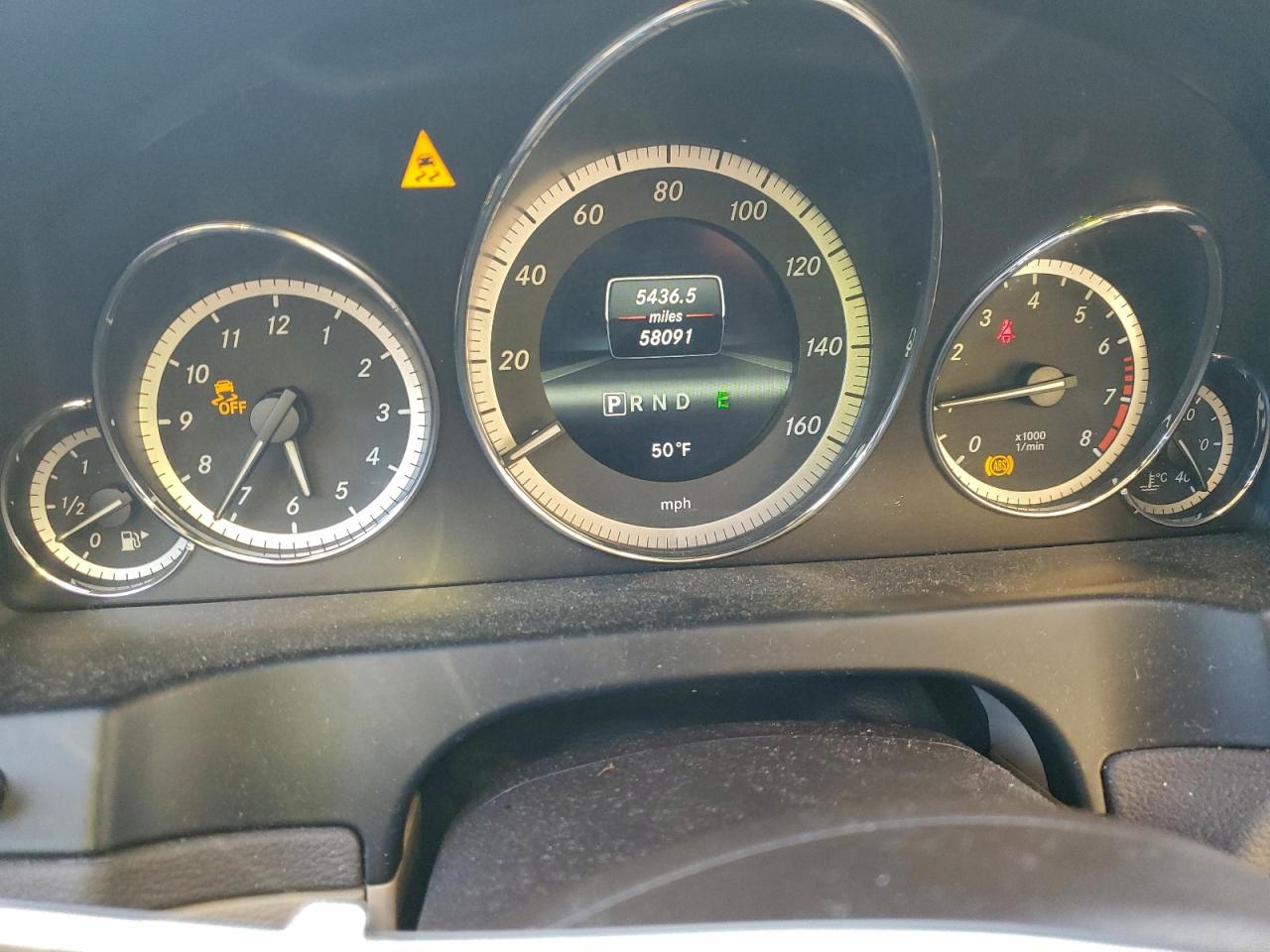 MERCEDES-BENZ E-CLASS 550