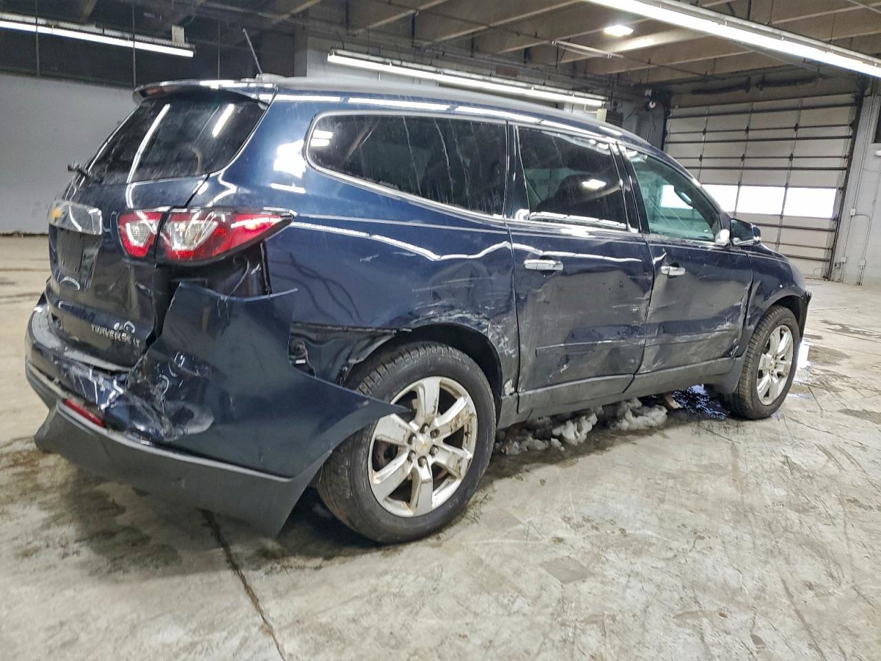 CHEVROLET TRAVERSE LT