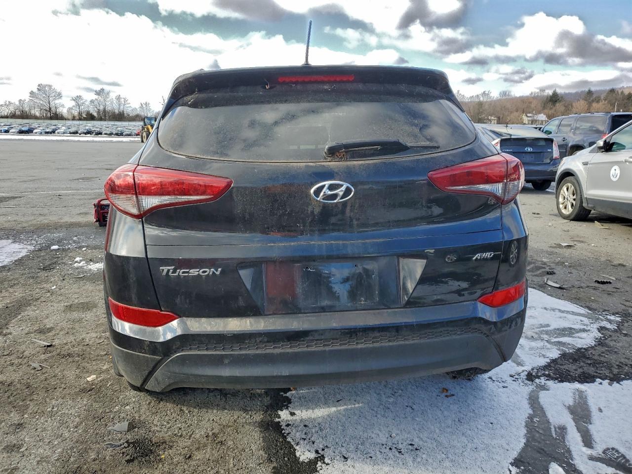 Lot #3312311772 2017 HYUNDAI TUCSON LIM
