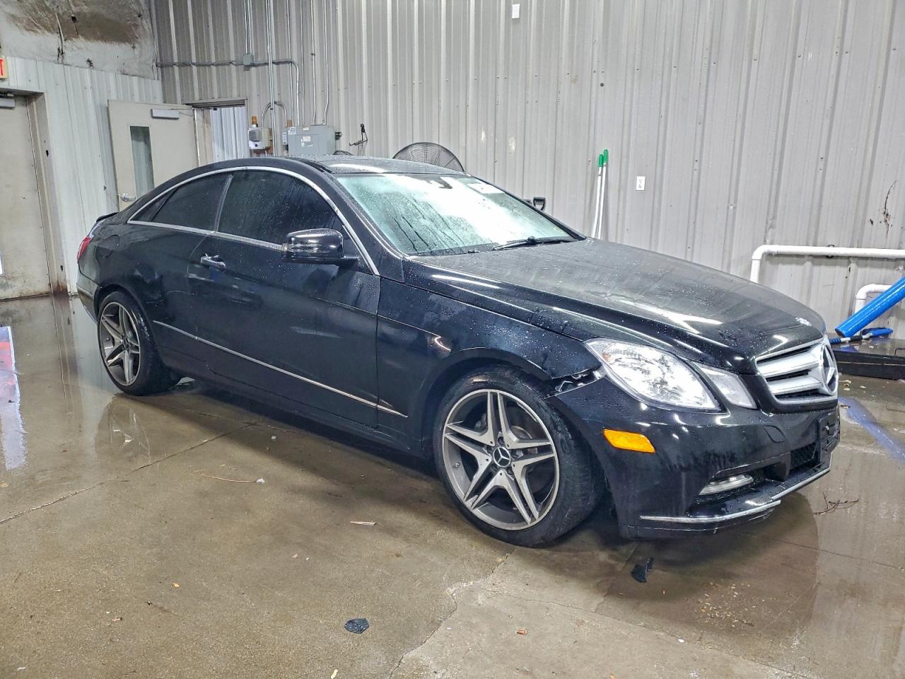 MERCEDES-BENZ E-CLASS 350