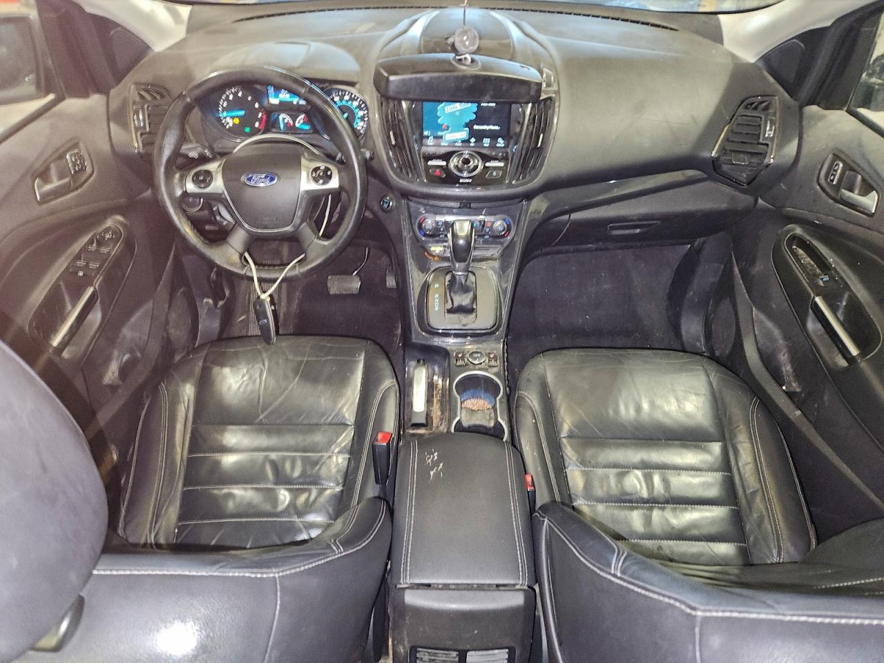 FORD ESCAPE TITANIUM