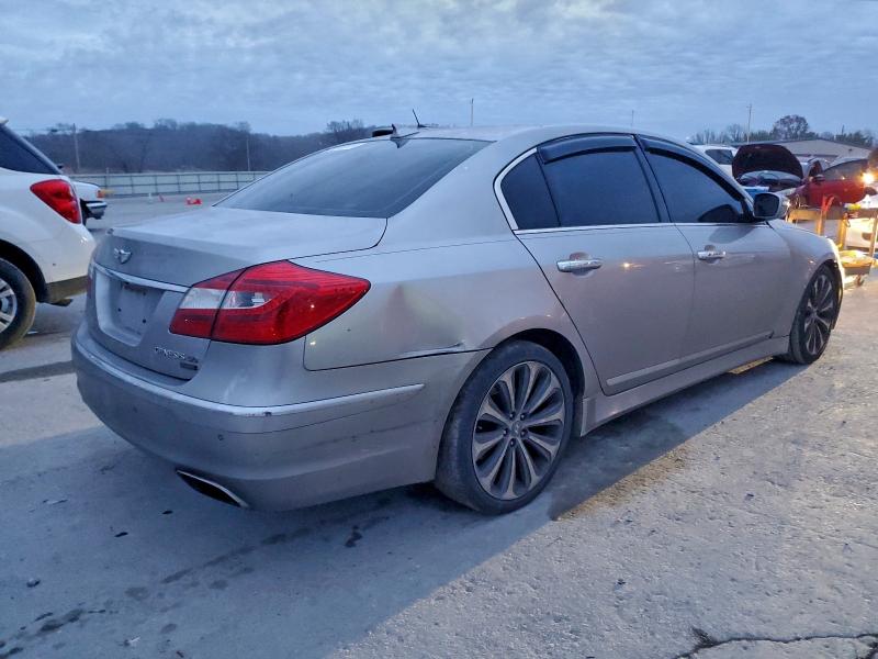 2013 HYUNDAI GENESIS 5. #3302825916