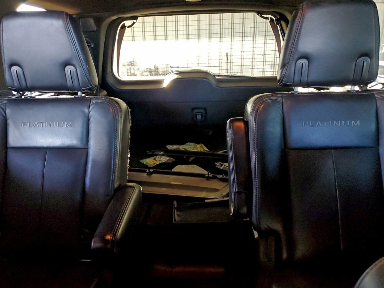 FORD EXPEDITION PLATINUM