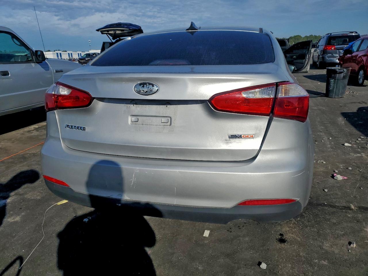 KIA FORTE LX