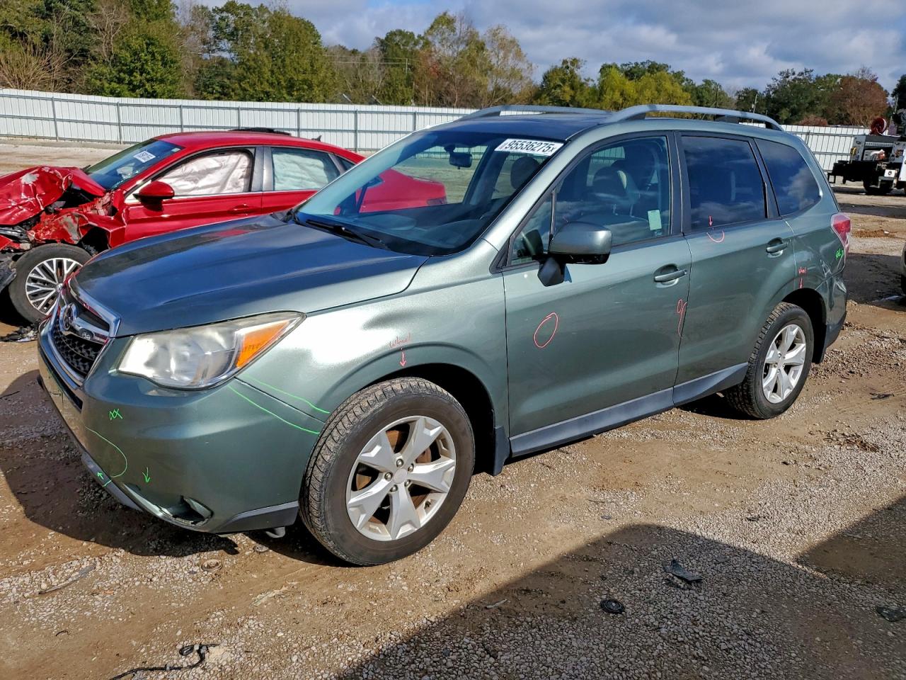 Lot #3309608552 2015 SUBARU FORESTER 2