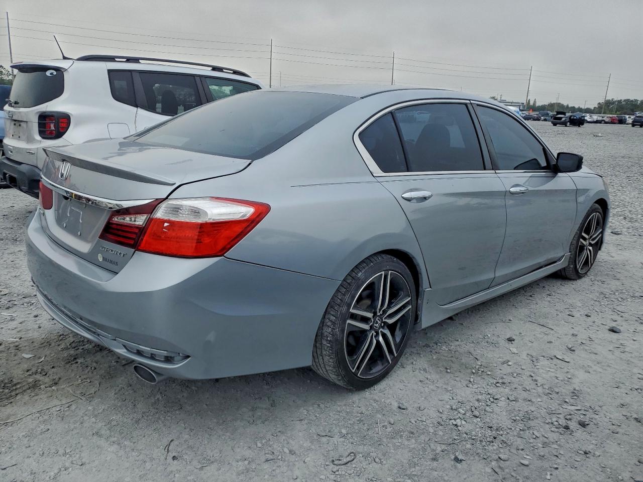 Lot #3312273790 2017 HONDA ACCORD SPO