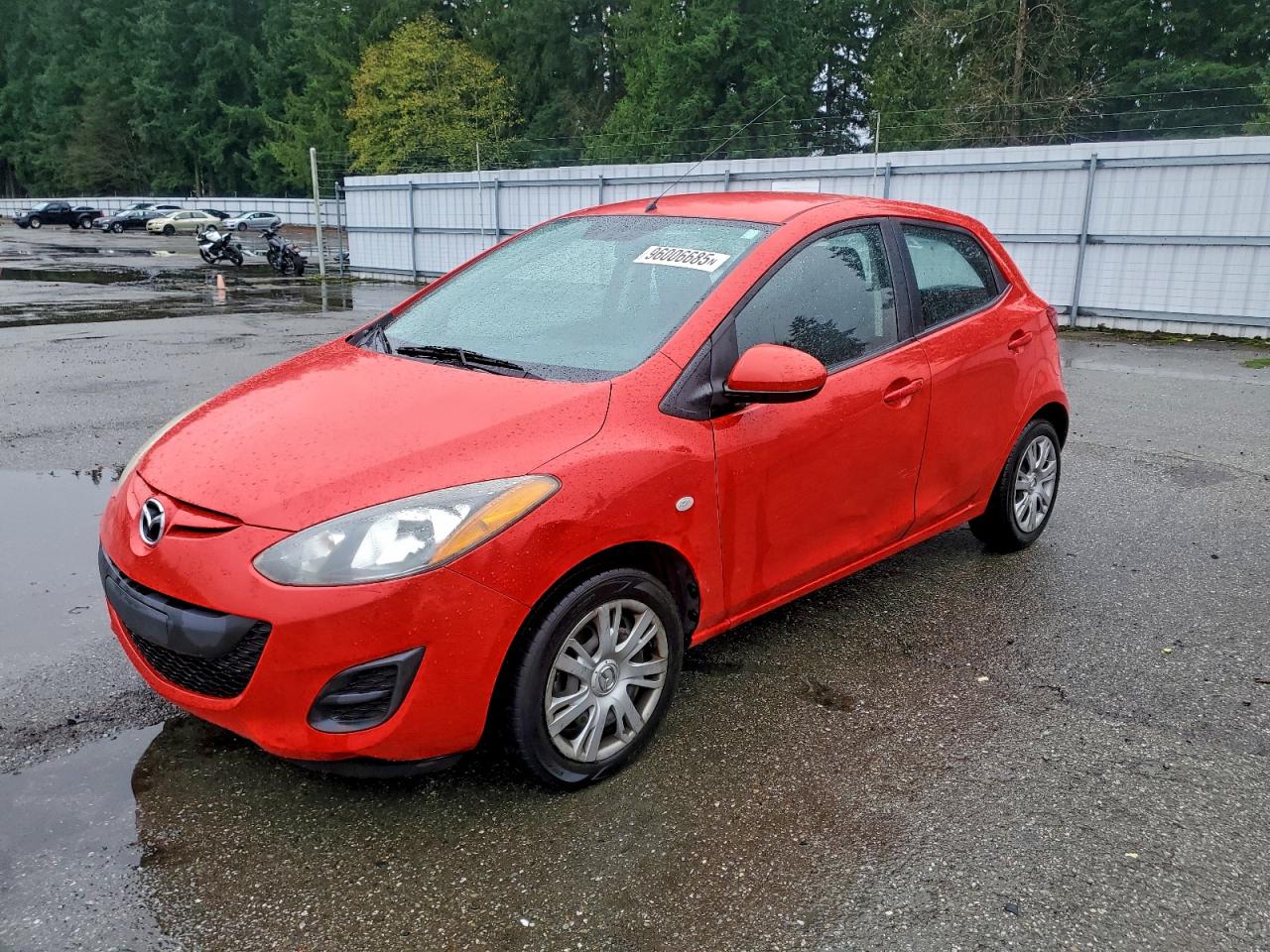 Lot #3305640777 2013 MAZDA MAZDA2