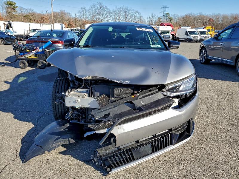 2023 KIA EV6 LIGHT #3311502233