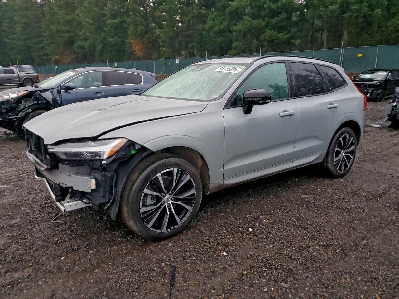 VOLVO XC60 PLUS
