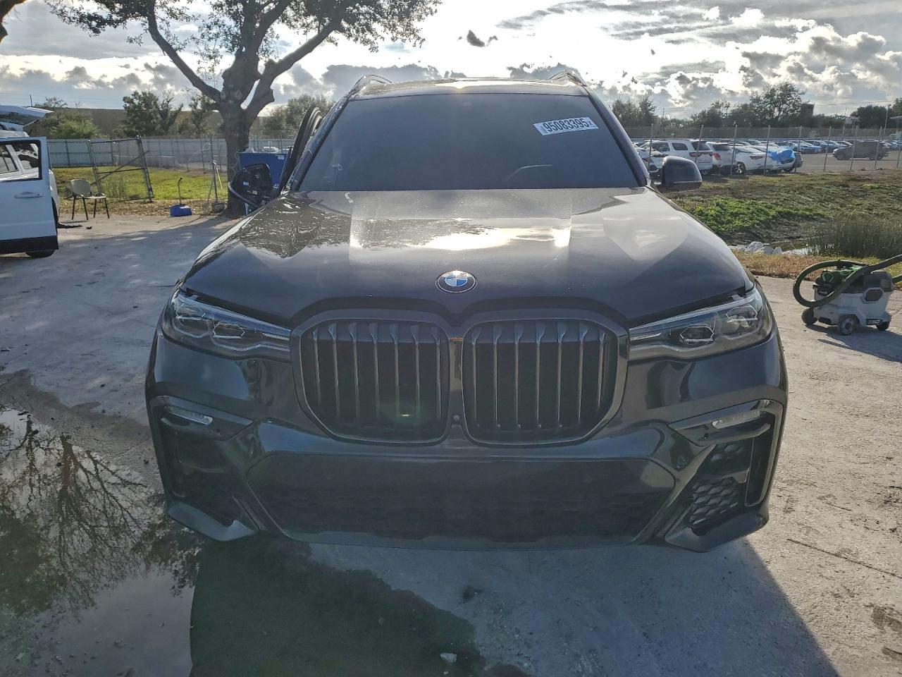 BMW X7 XDRIVE40I