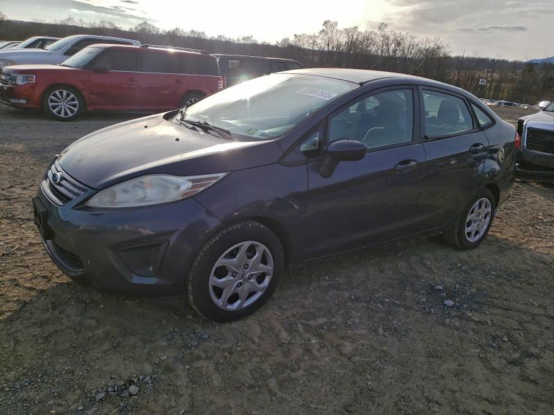 2013 FORD FIESTA S #3304588445