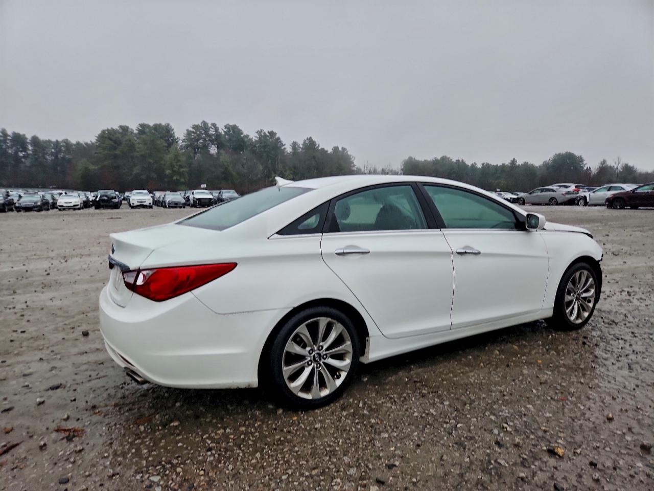 Lot #3308217169 2011 HYUNDAI SONATA SE