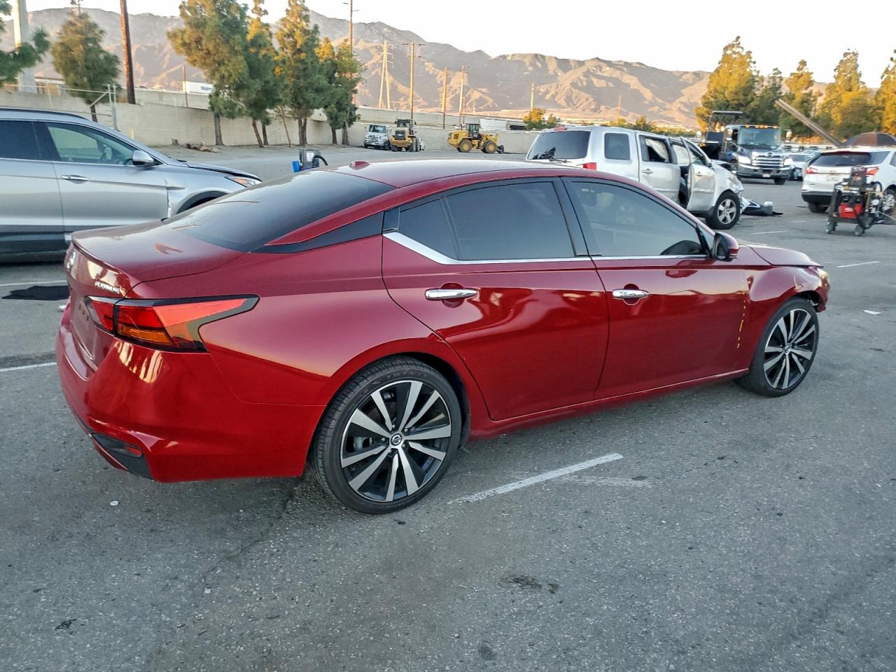 NISSAN ALTIMA PLATINUM