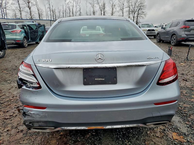 2017 MERCEDES-BENZ E 300 4MAT #3305478091