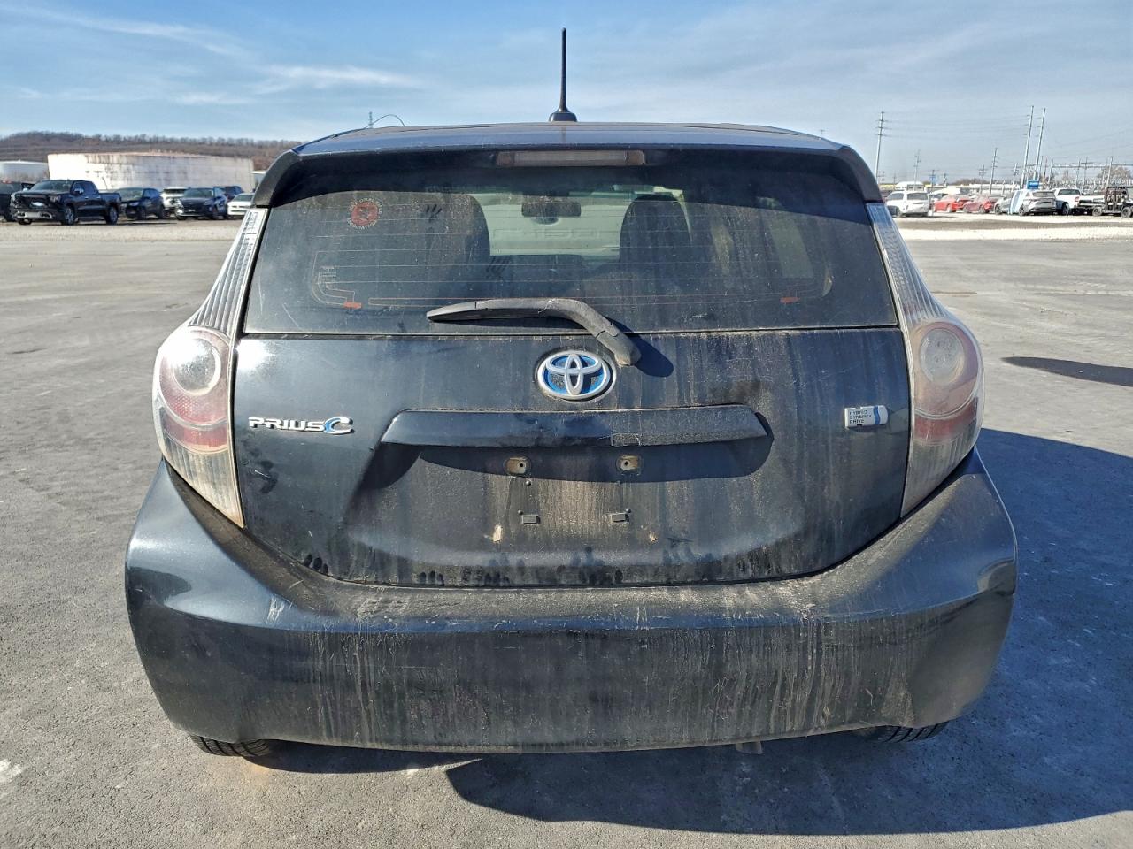 TOYOTA PRIUS C