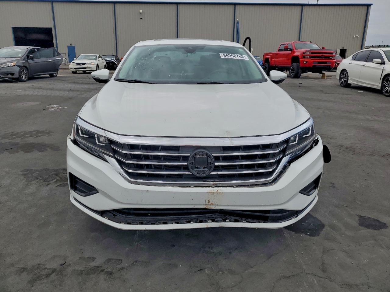 VOLKSWAGEN PASSAT SE