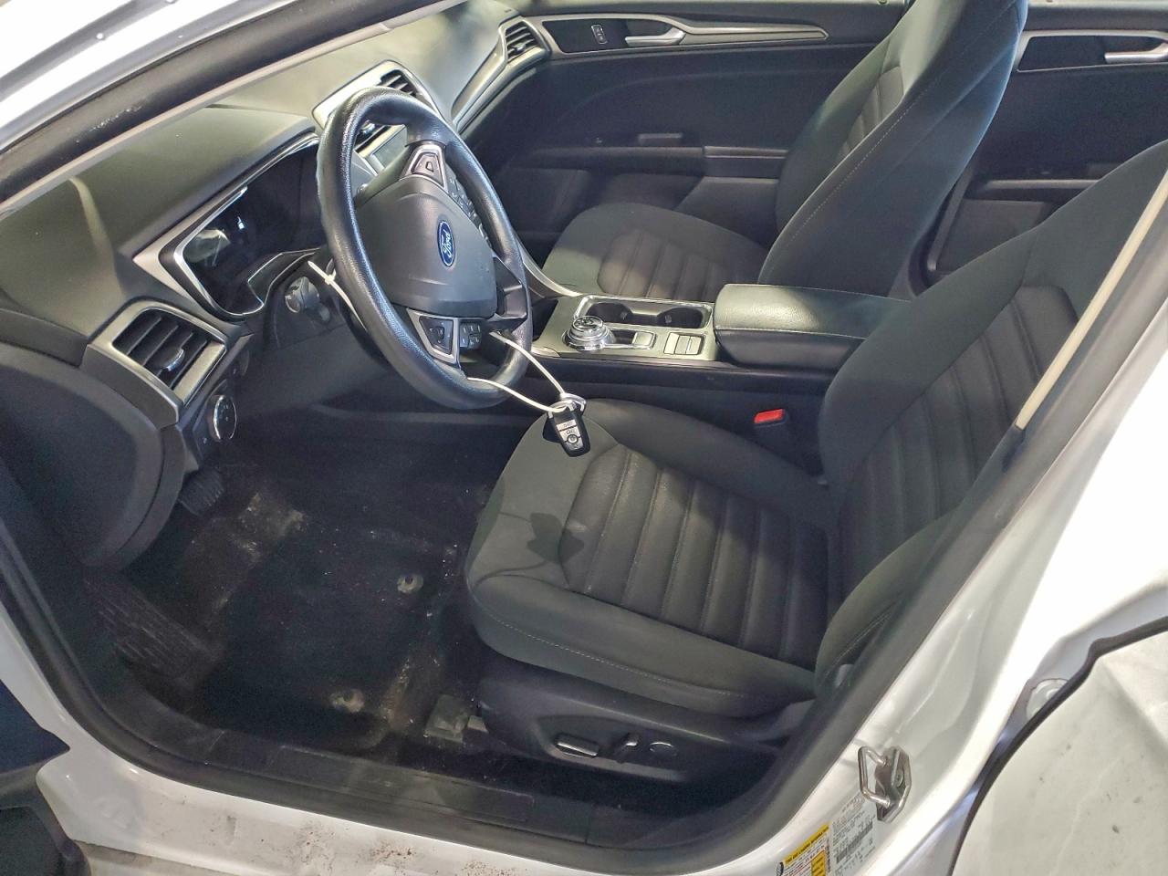 FORD FUSION SE HYBRID