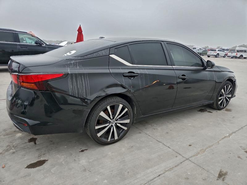 2021 NISSAN ALTIMA SR #3309494554