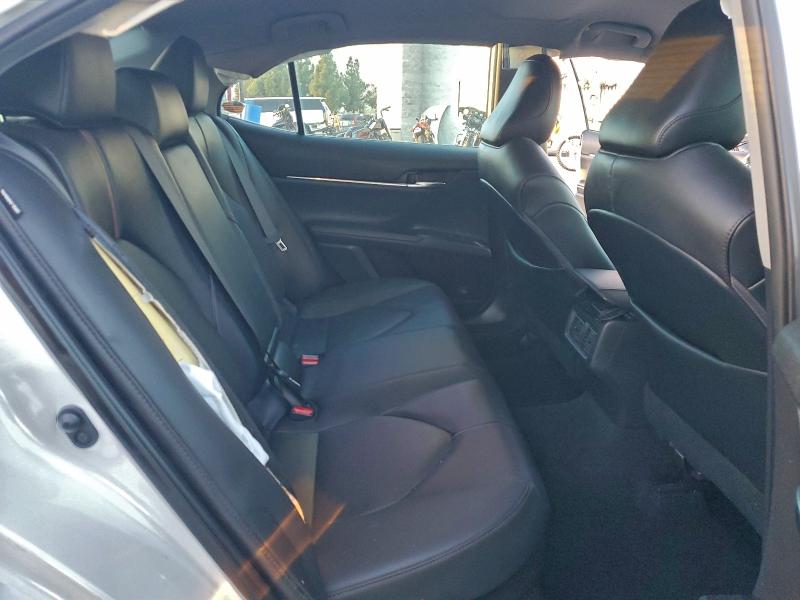 2020 TOYOTA CAMRY XLE #3310705740