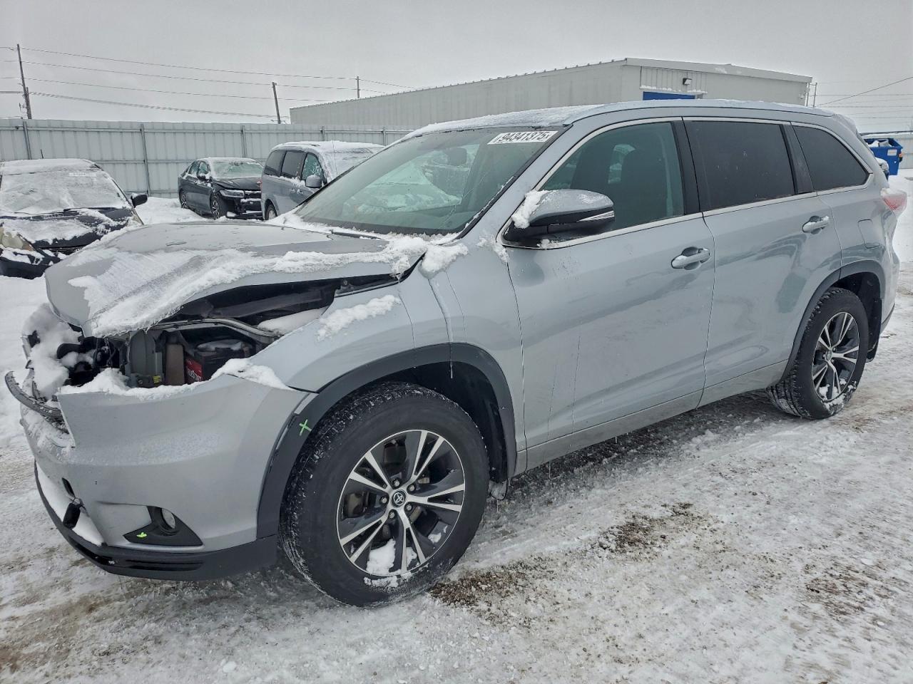 TOYOTA HIGHLANDER XLE