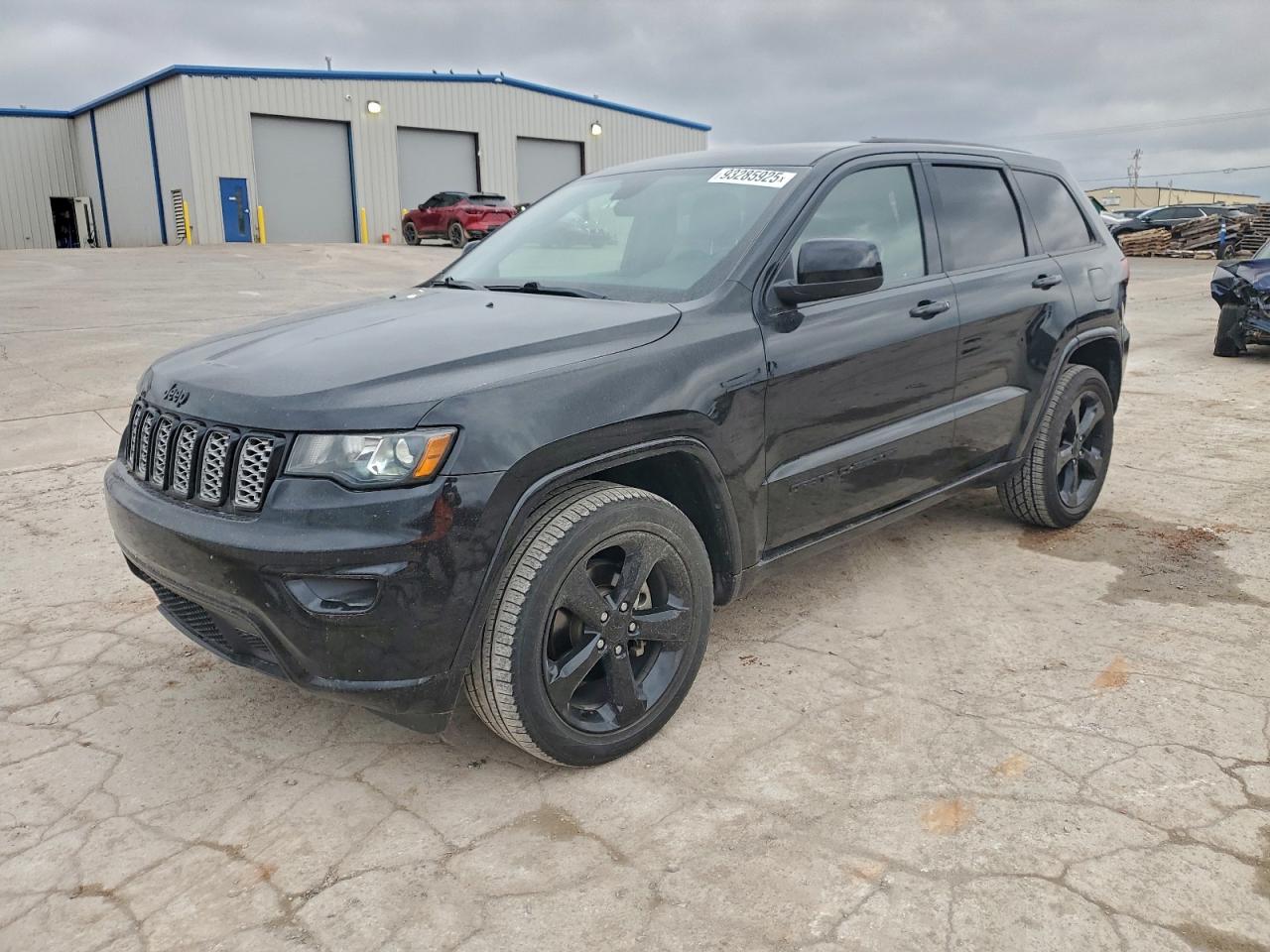 JEEP GRAND CHEROKEE LAREDO