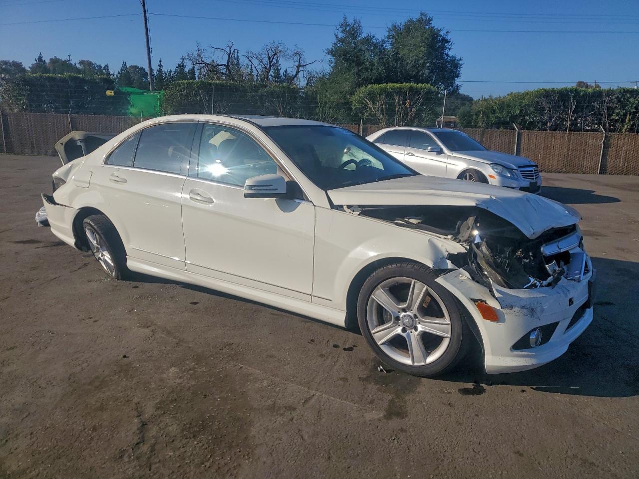 MERCEDES-BENZ C-CLASS 300