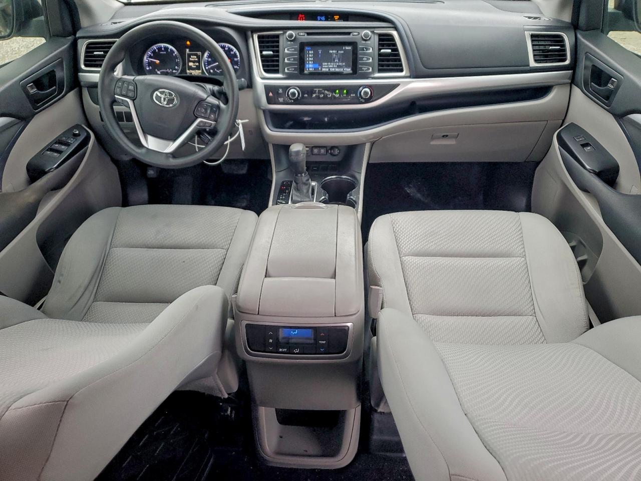 TOYOTA HIGHLANDER LE