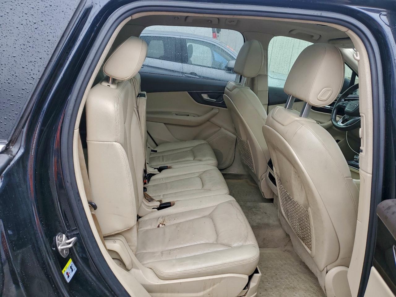 AUDI Q7 PREMIUM PLUS