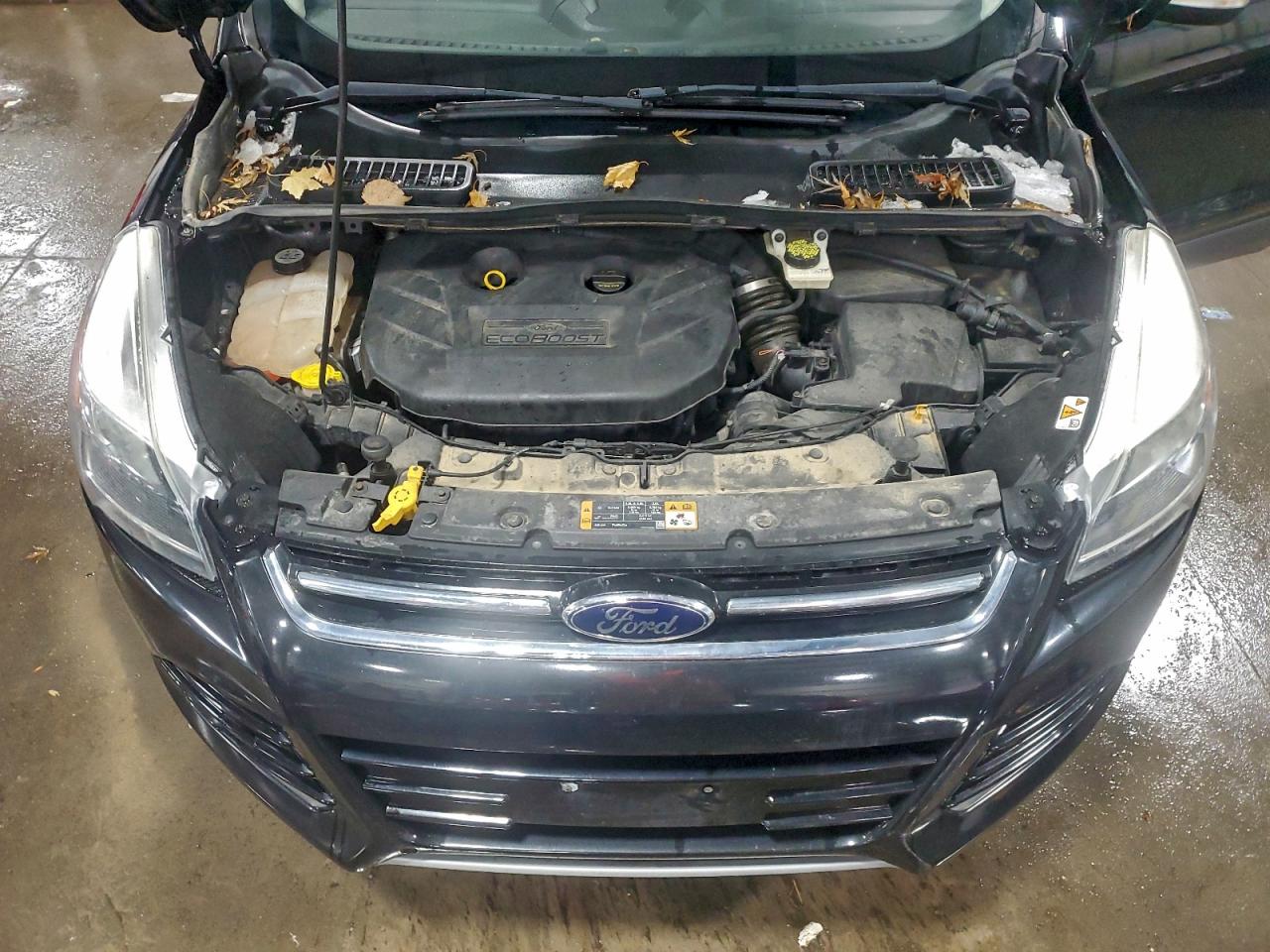 FORD ESCAPE TITANIUM