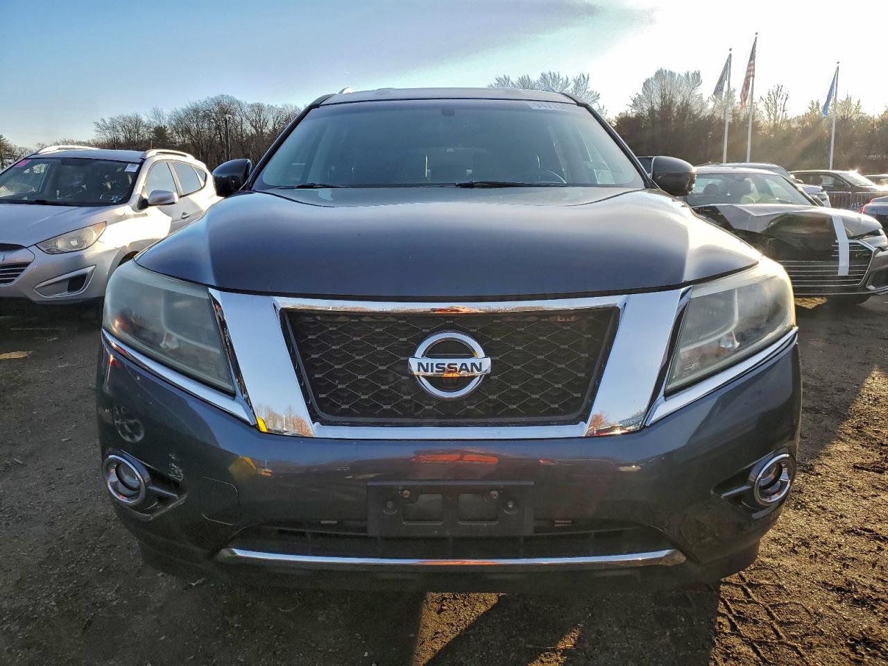 NISSAN PATHFINDER S
