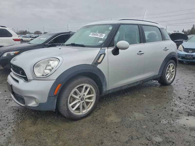 2015 MINI COOPER S C #3305684733