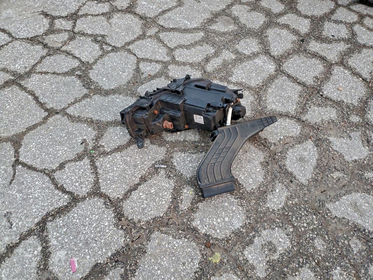 CHRYSLER PACIFICA LIMITED