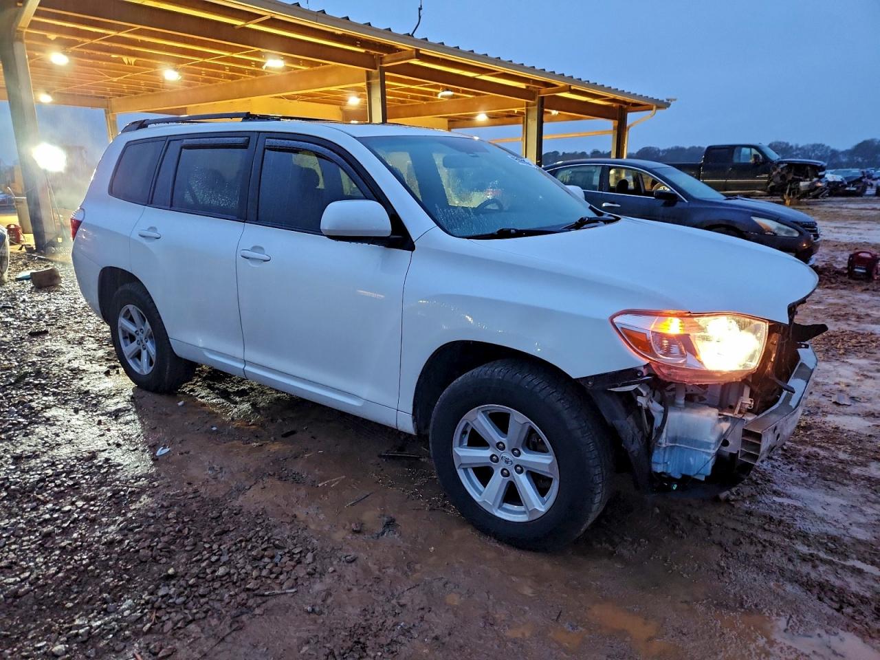 TOYOTA HIGHLANDER SE