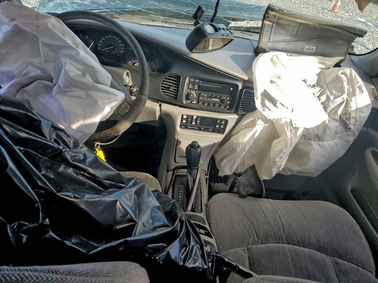 Lot #3311582798 2000 BUICK REGAL LS