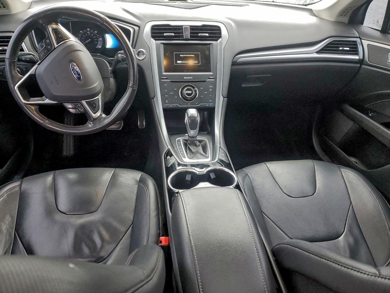 FORD FUSION TITANIUM PHEV