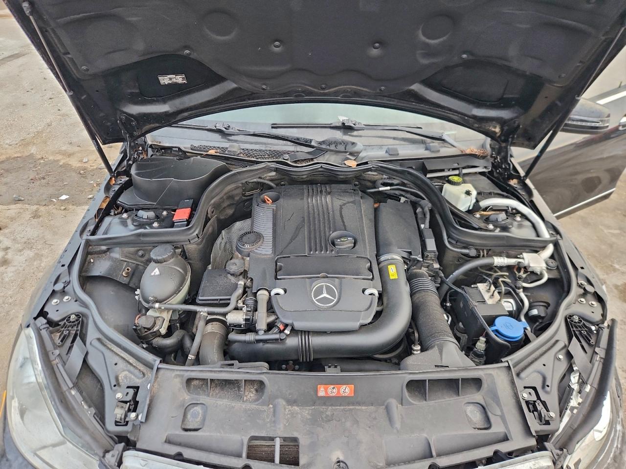 MERCEDES-BENZ C-CLASS 250