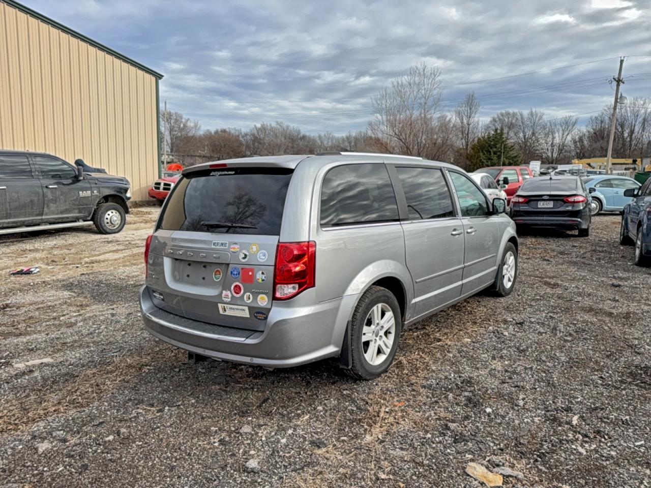 DODGE GRAND CARAVAN CREW