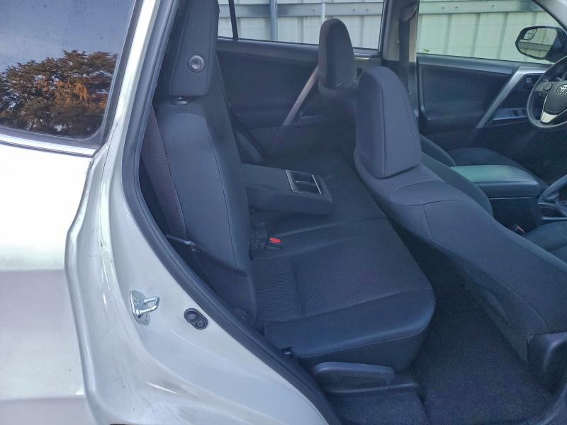 2018 TOYOTA RAV4 LE #3315938099