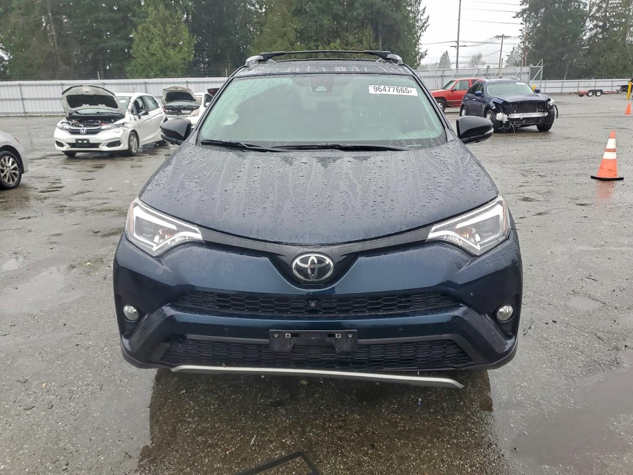 Lot #3317061043 2017 TOYOTA RAV4 SE