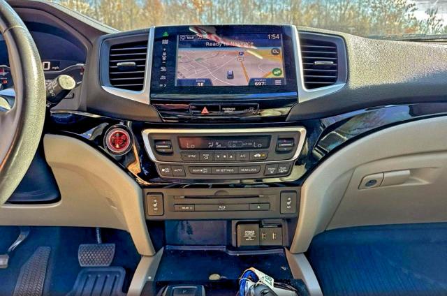 2016 HONDA PILOT TOUR #3304622469