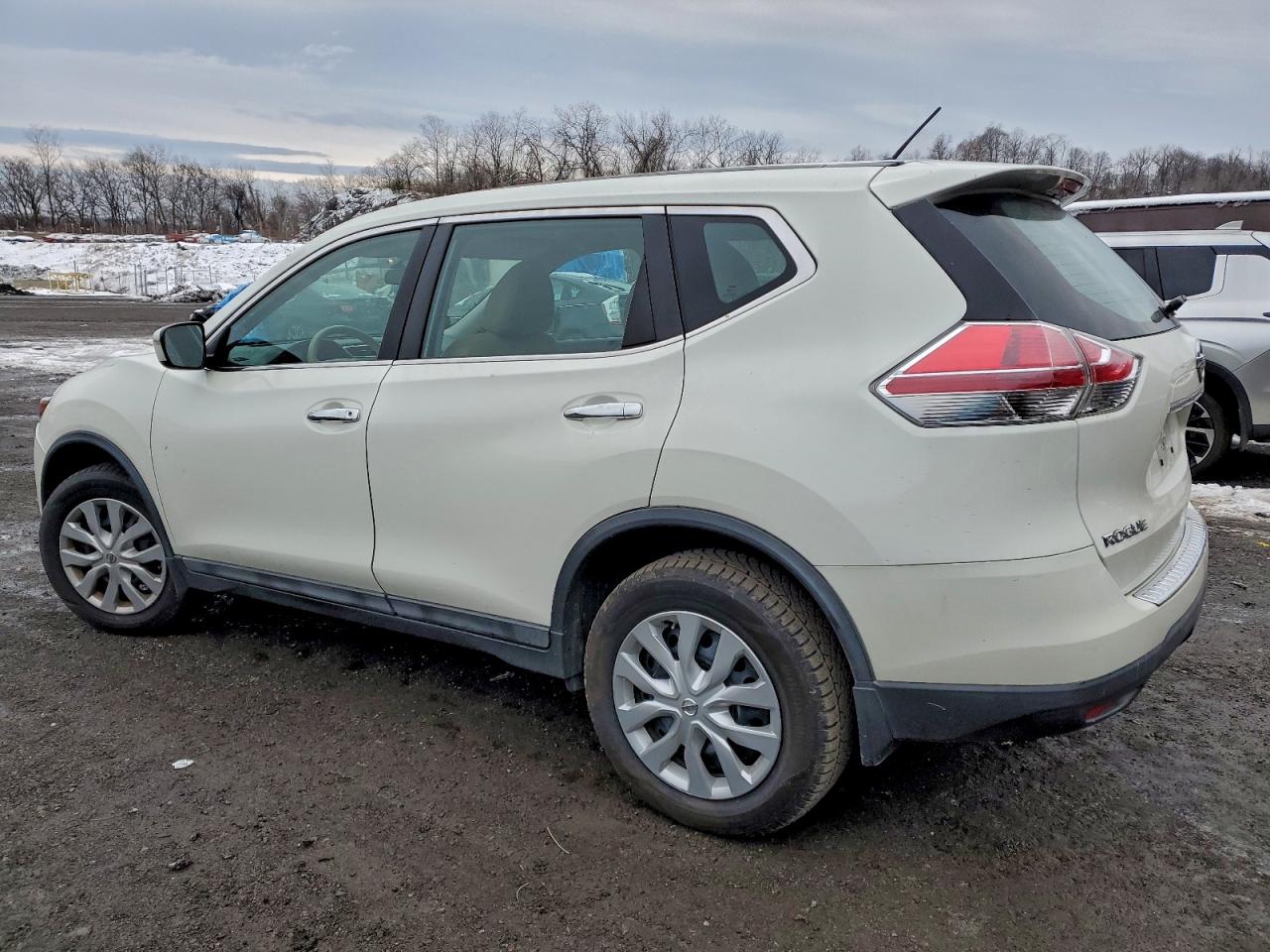 Lot #3308215205 2015 NISSAN ROGUE S