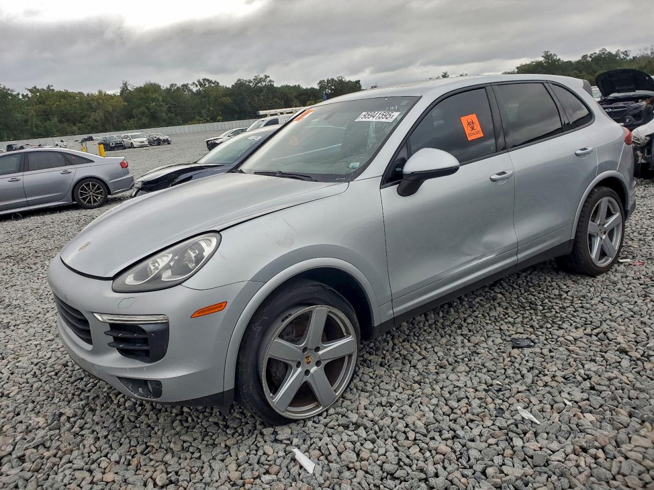 PORSCHE CAYENNE