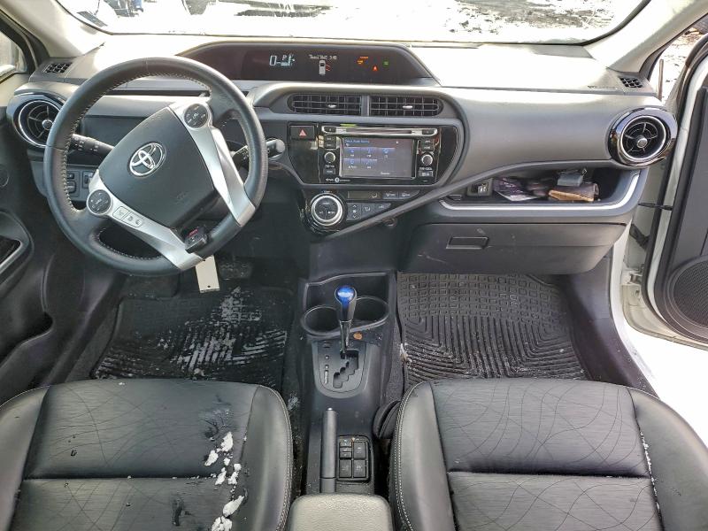 2015 TOYOTA PRIUS C #3318903918