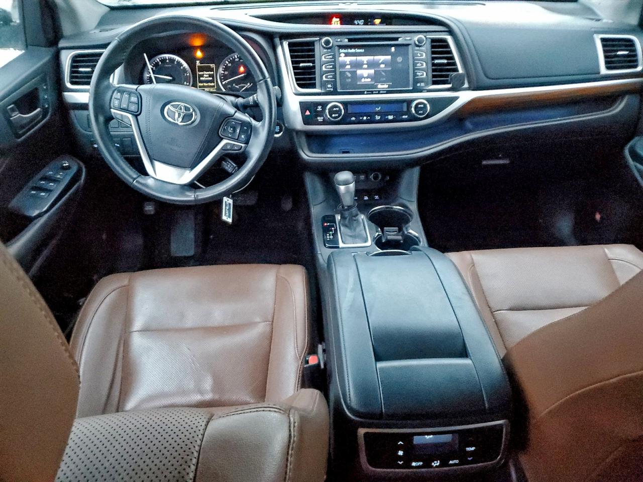 TOYOTA HIGHLANDER LIMITED
